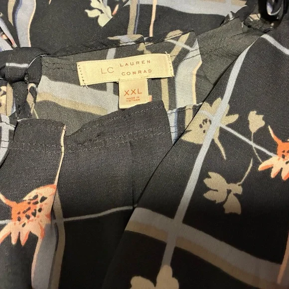 Lauren Conrad Floral Tie-Neck Blouse Size XXL - Picture 2 of 2